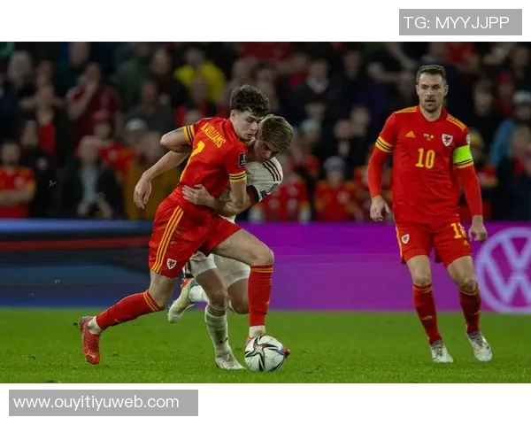 威尔士国家队迎来百场里程碑32岁后卫本戴维斯对阵比利时