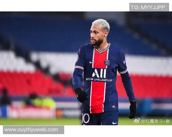 内马尔厕所不关门的趣事让我大开眼界,原来他一直都是这样的人