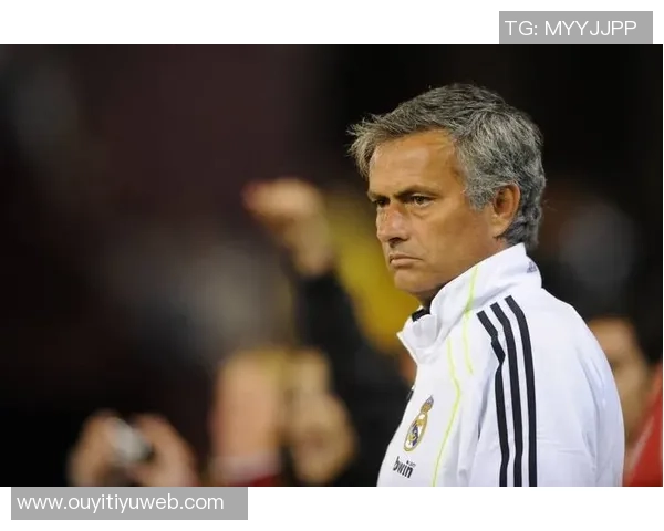 穆里尼奥回忆国米德比胜利时的温情时刻与加利亚尼老贝的祝贺